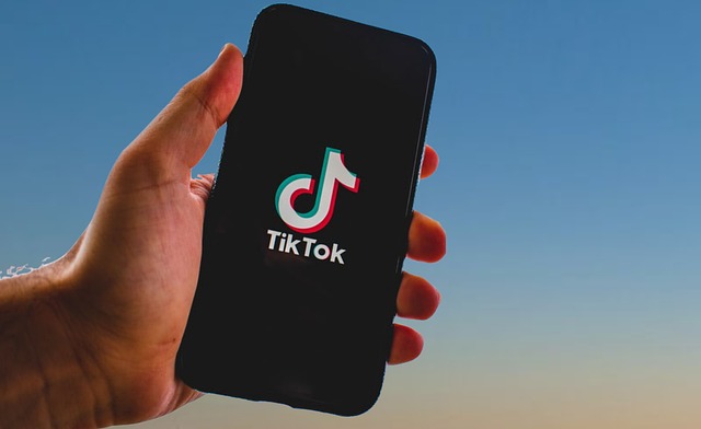 Maksimalkan TikTok Anda dengan Jasa Share TikTok Profesional