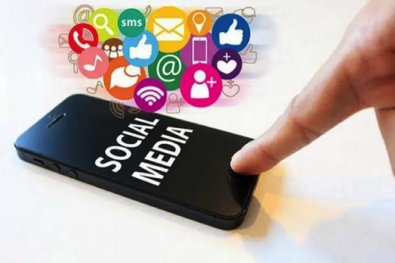 Komentar Sosmed Positif Membantu Penjualan Produk Online: Layanan dari Rajakomen.com
