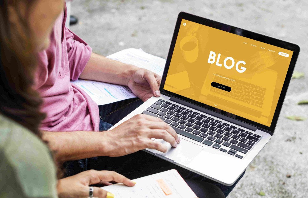 Peran Penting Blogger dalam Membentuk Opini Publik untuk Kampanye