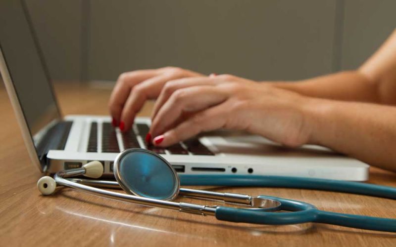 Tryout Online Persiapan UKOM Perawat: Update Soal Sesuai Standar SKKNI untuk Meningkatkan Kemampuan Anda