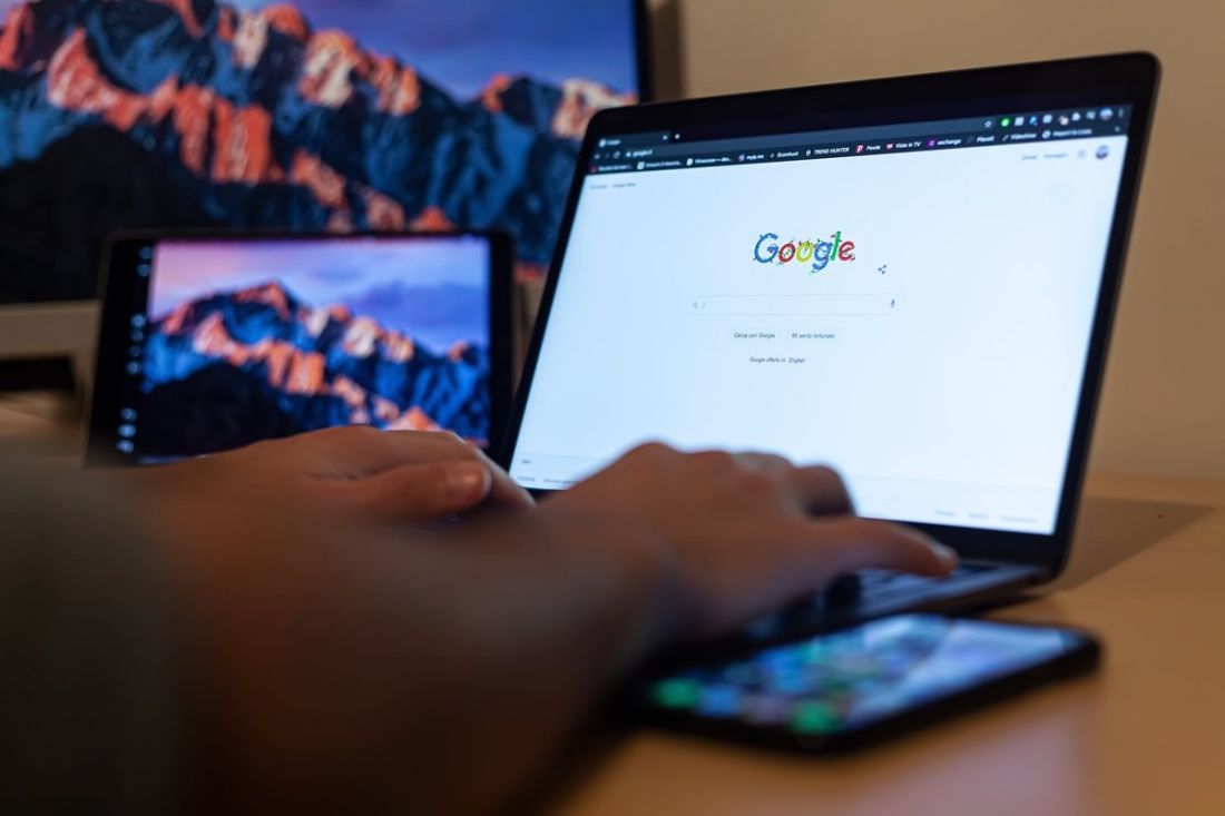 Perbandingan Jasa Iklan Google vs Iklan Instagram: Mana yang Cocok untuk Produkmu?